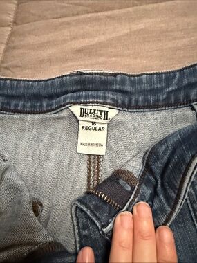 Duluth Trading Co Women’s Light-Mid Blue Denim Jeans - Regular